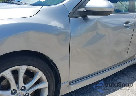 2010 Mazda Mazda3 S Sport из США, поврежденный, VIN JM1BL1H55A1339676